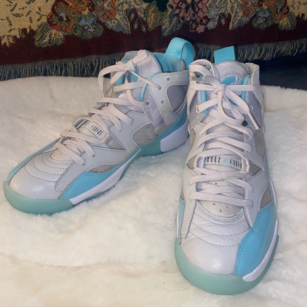 Jordan Jumpman Two Trey Woman’s